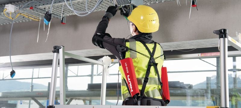 EXO-O1 egzoskelet za radove u području iznad glave Pasivni egzoskelet za olakšavanje opterećenja ramena i ruku tijekom radova u području iznad glave Primjene 1